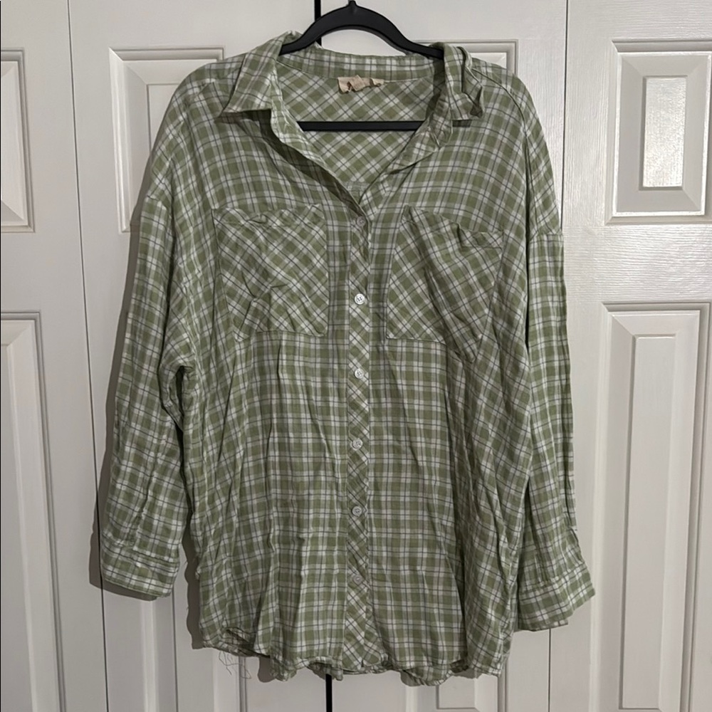 Green Plaid Button-Up Shirt